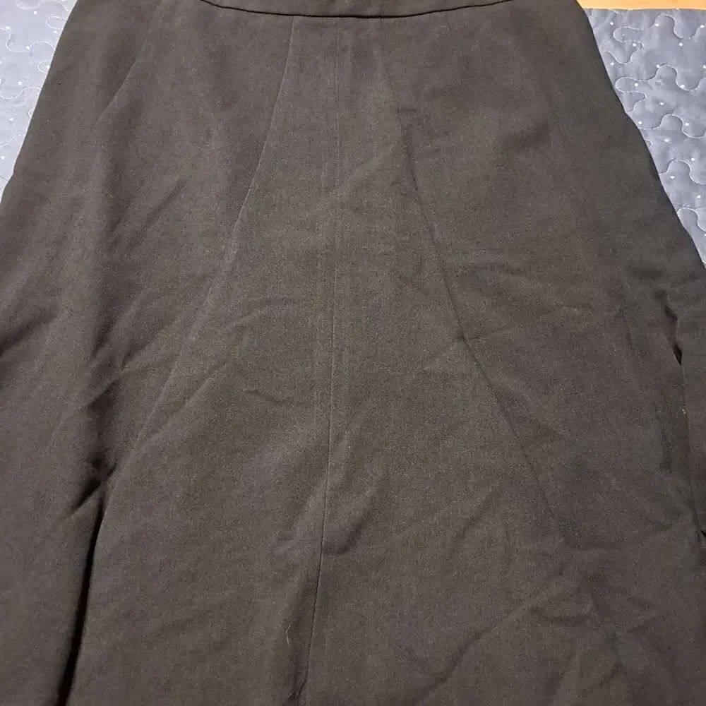 Worthington black skirt size 8